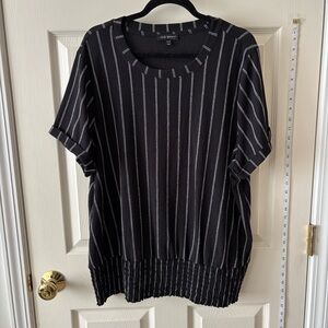 Lane Bryant Black and White Crepe Striped Short Sleeve Top